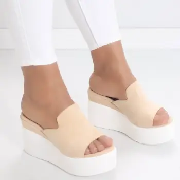 Papuci dama cu platforma Bej din Piele Ecologica Intoarsa Dejota imagine