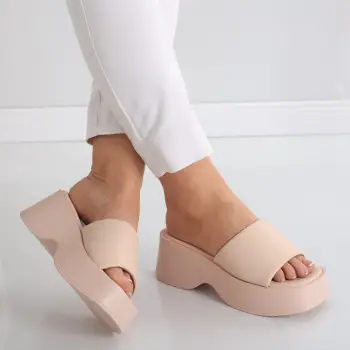 Papuci dama cu platforma Bej din Piele Ecologica Maroca imagine