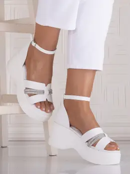 Sandale dama Albe cu platforma din Piele Ecologica Struz imagine