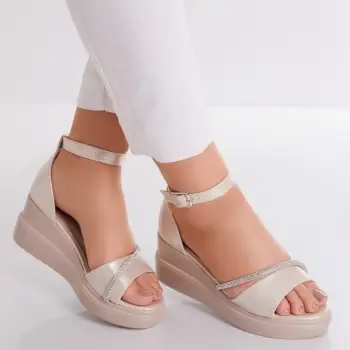 Sandale dama cu platforma Aurii din Piele Ecologica Pelea imagine