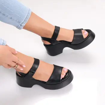 Sandale dama cu platforma Negre din Piele Ecologica Trisa imagine