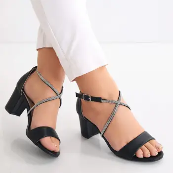 Sandale dama cu toc Negre din Piele Ecologica Byana imagine