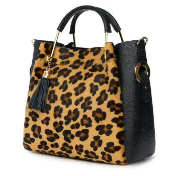 Geanta din piele cu par de ponei Fabiana negru/animal print imagine