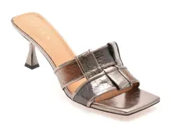 Papuci EPICA gri, L633, din piele naturala imagine