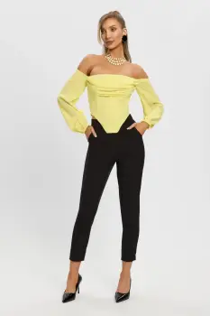 Bluza tip corset de culoare galbena cu maneci din tafta si inchidere la spate cu fermoar imagine