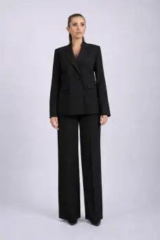 Compleu elegant negru cu pantaloni largi si sacou cu inchidere la doi nasturi imagine