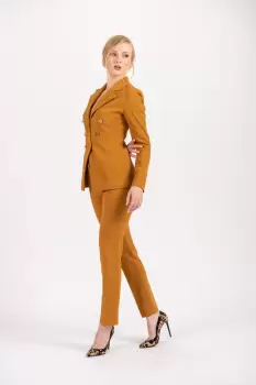 Costum LaDonna cu pantaloni pana si sacou cambrat imagine