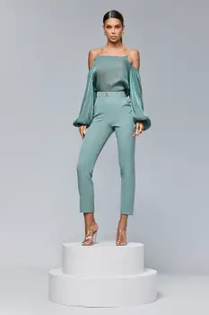 Pantaloni conici cu talie inalta de culoare verde olive imagine