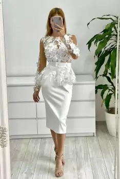 Rochie din tafta alba cu flori 3D imagine
