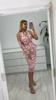 Rochie din tafta conica prevazuta cu basc si broderie flori 3D imagine