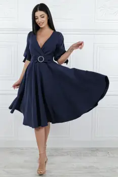 Rochie eleganta cu croiala in clos prevazuta cu maneca scurta cu design deosebit si nasturi pretiosi imagine