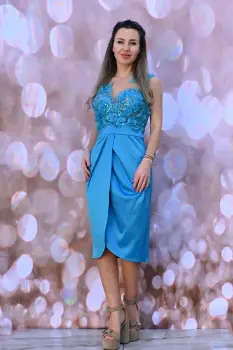 Rochie eleganta din tafta cu broderie in superioara imagine