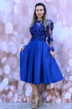 Rochie eleganta din tafta de culoare albastra cu fusta ampla in clos si partea superioara cu broderie florala 3D imagine