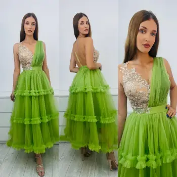 Rochie eleganta din tull cu broderie pretioasa si volane suprapuse imagine