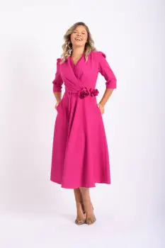 Rochie eleganta fucsia cu croiala in clos si lungime midi imagine