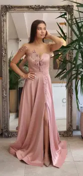 Rochie eleganta lunga din tafta roz prafuit prevazuta cu broderie pretioasa in partea superioara si maneca scurta imagine