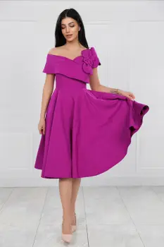 Rochie eleganta mov cu croiala in clos si floare pe umar imagine