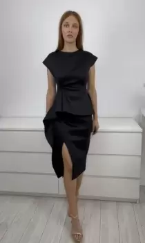 Rochie eleganta neagra conica cu slit pe picior imagine