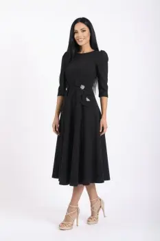 Rochie eleganta neagra cu croi in clos si detalii la talie imagine
