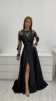 Rochie lunga din tafta neagra cu slit pe picior imagine