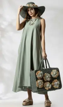 Rochie vaporoasa sin vascoza kaki cu croi lejer in A imagine