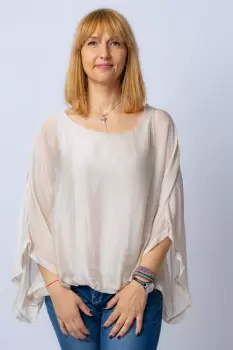 Bluza bej din matase naturala cu maneca fluture imagine