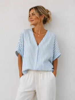 Bluza cu maneca fluture, nasturi in fata si dungi fine alb - bleu imagine