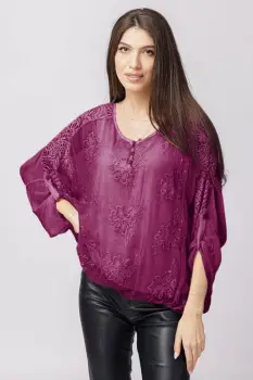 Bluza din matase naturala magenta brodata si dantela pe spate si nasturei imagine
