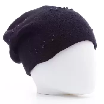 Caciula neagra model tricotat cu perle fine aplicate, dublata in interior imagine