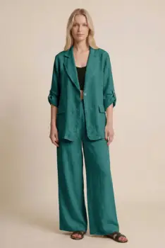 Compleu din in turcoaz inchis, sacou lejer si pantaloni largi, stil minimalist elegant imagine