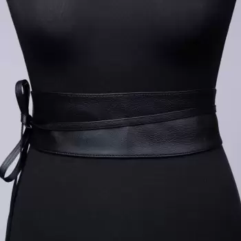 Curea lata petrecuta neagra din piele ecologica imagine