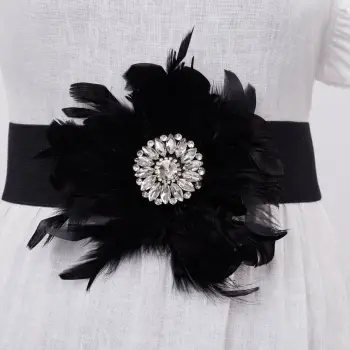 Curea neagra 6 cm latime din material elastic, cu decoratiune din sticla argintie si pene naturale negre imagine