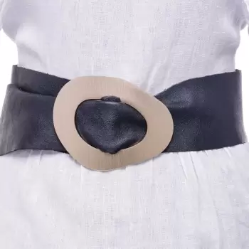 Curea neagra din piele naturala cu latime de 8 cm, catarama aurie neregulata imagine