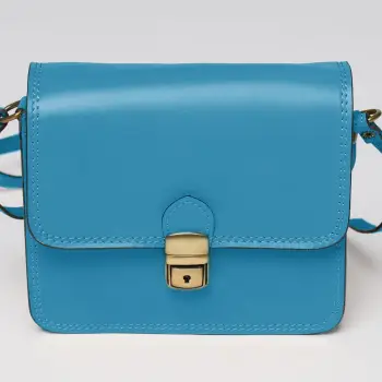 Geanta crossbody albastra din piele naturala tip postas imagine
