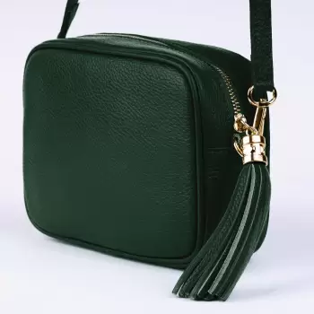 Geanta crossbody verde inchis din piele naturala, cu ciucure din piele imagine