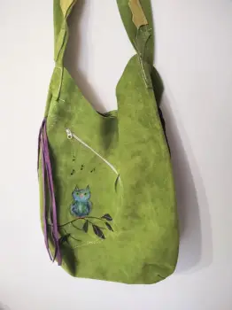 Geanta olive handmade ,cu bufnita colorata ,unicat imagine