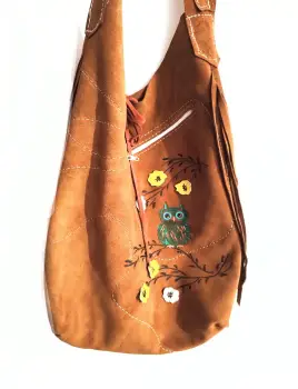 Geanta sac ,din piele naturala  camel intoarsa,cu bufnita pictata imagine