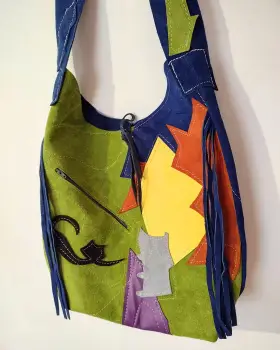 Geanta sac multicolora  ,din piele naturala ,cu pisicuta imagine
