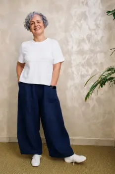 Pantaloni din in cu croiala ampla tip balon, bleumarin imagine