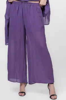 Pantaloni mov eleganti, usor creponati imagine