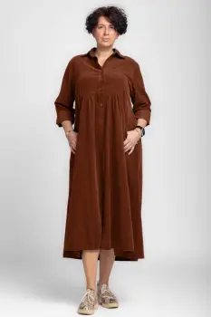 Rochie camasa maro ciocolata din catifea reiata, taiata in talie imagine