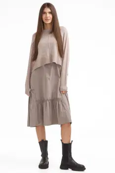 Rochie catifelata suprapusa, cu puloveras petrecut la spate, bej inchis imagine