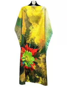 Rochie de plaja lunga tip poncho din matase cu floare mare intr-o parte imagine