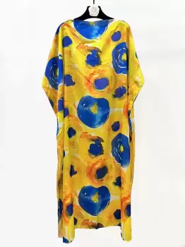 Rochie de plaja lunga tip poncho din matase cu flori galbene pe fond galben imagine