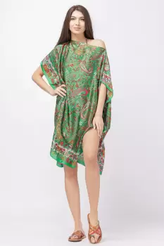 Rochie de plaja tip poncho din matase cu imprimeu paisley pe fond verde imagine