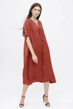 Rochie din in, cu doi nasturi decorativi pe piept, caramizie imagine