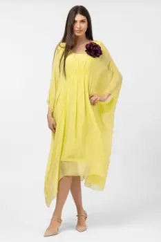 Rochie galbena, lunga, ampla, din matase naturala, cu detaliu sub bust, in colturi imagine