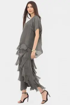 Rochie gri inchis din matase si vascoza cu  volane franjurate suprapuse imagine