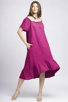Rochie in colturi din in magenta, cu decolteu pe elastic si volan la poale imagine