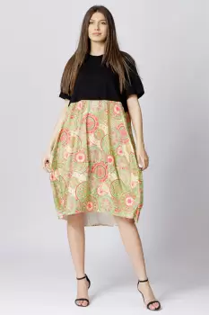 Rochie lalea cu bust negru si imprimeu mandale verde deschis imagine